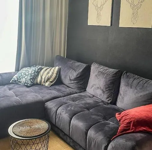 Biala Perla Czarna Gora 102 Sienna (Klodzko)