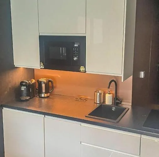 Biala Perla Czarna Gora 102 * Sienna (Klodzko)